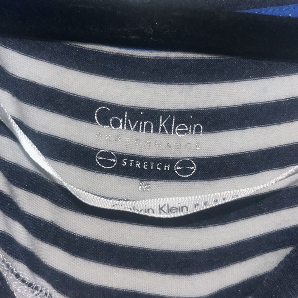 Calvin Klein performance Tunic - Picture 2 of 3